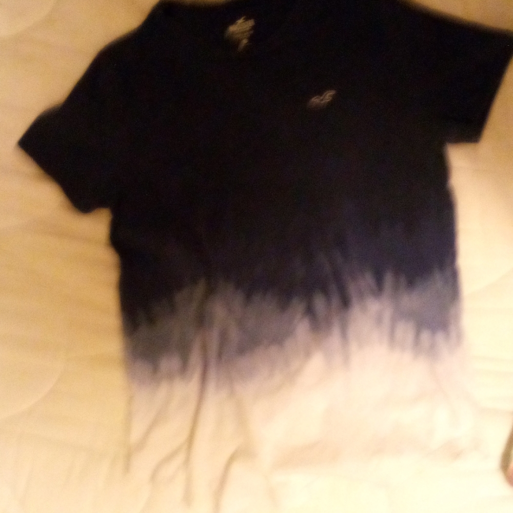 Hollister shirt